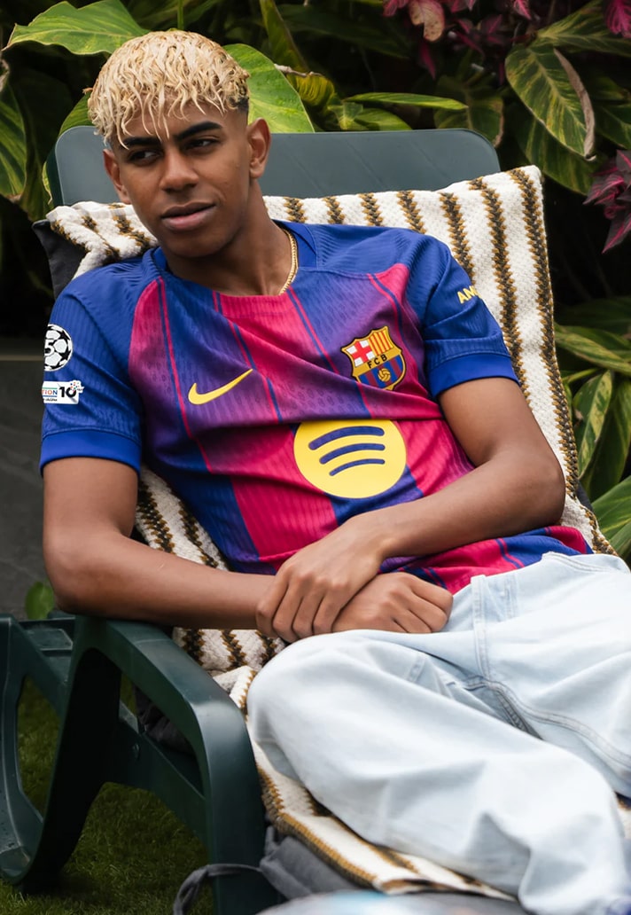 2026 Barcelona Drakt